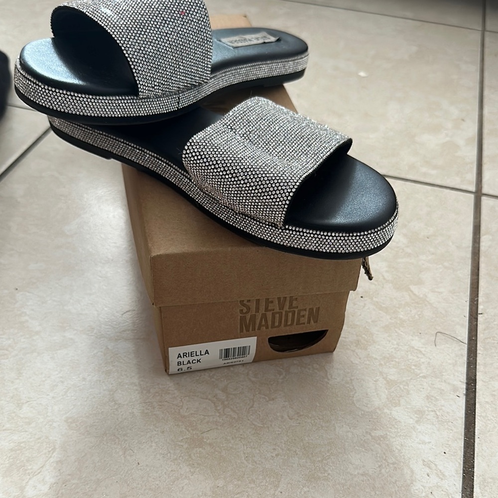 Steve Madden Black Sparkly Sandals